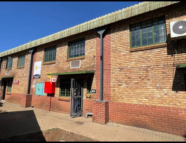 INDUSTRIAL PROPERTY TO RENT IN HENNOPSPARK